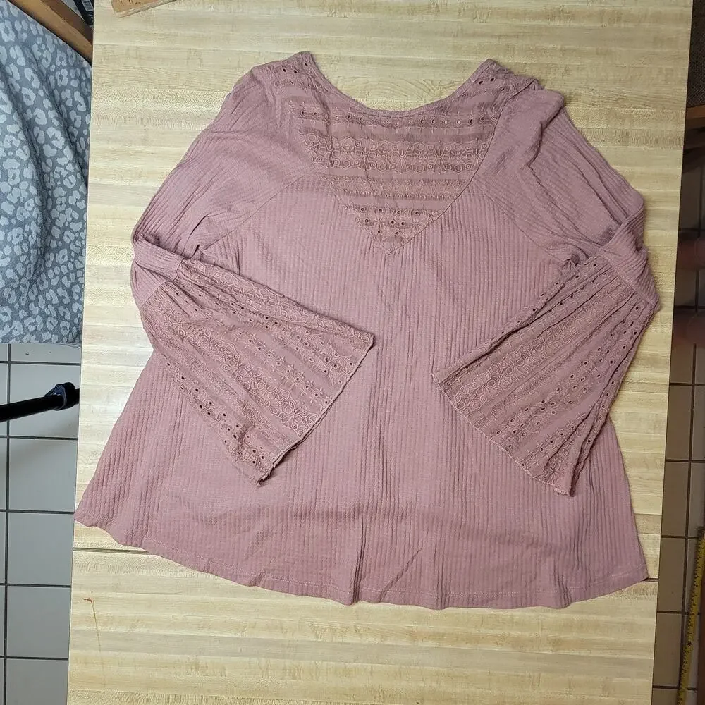 Free People Small Boho Bell Sleeve Lace Trim V-Neck Top Mauve Pink Waffle Knit